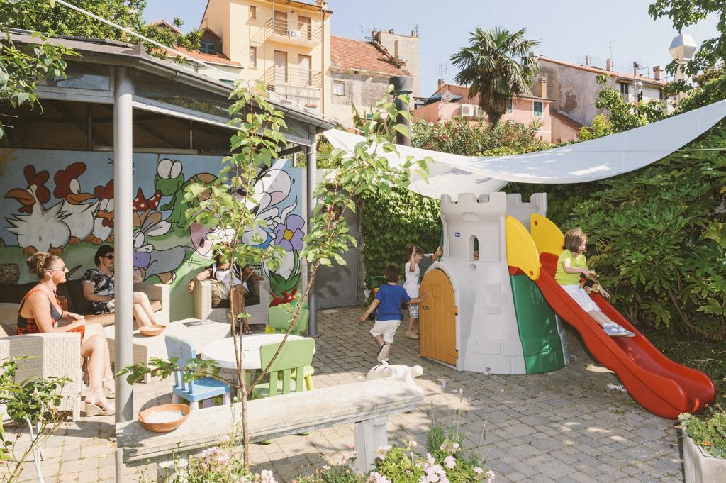 Hotel Melograno Spotorno Buitenkant foto