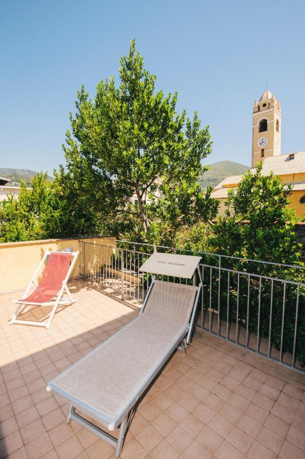 Hotel Melograno Spotorno Buitenkant foto