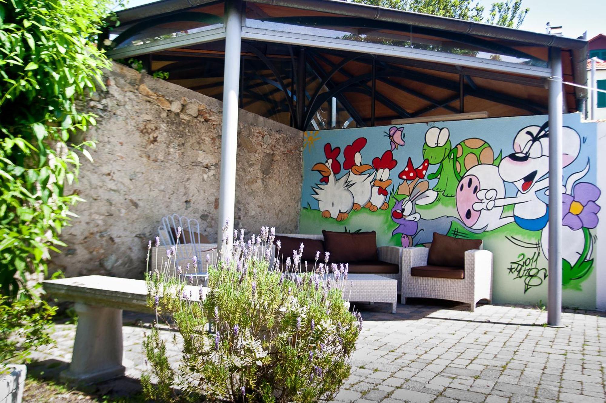Hotel Melograno Spotorno Buitenkant foto